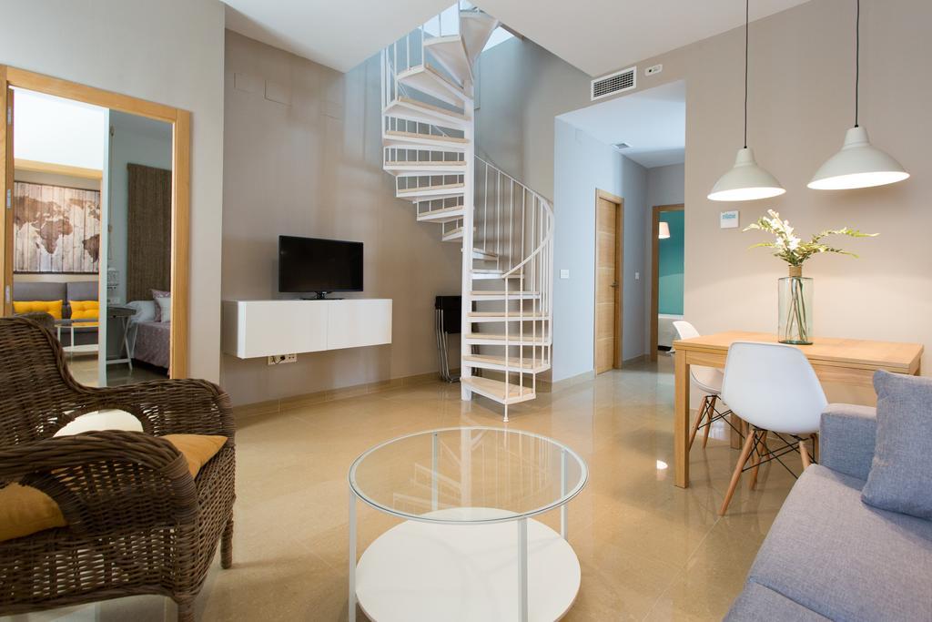 Apartamentos Alberto Lista 9 Σεβίλλη Δωμάτιο φωτογραφία