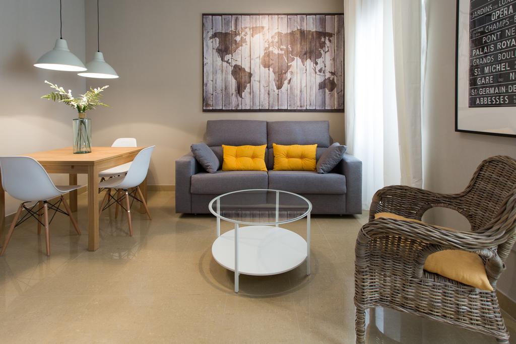 Apartamentos Alberto Lista 9 Σεβίλλη Δωμάτιο φωτογραφία